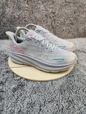 Hoka One One Clifton 9 Athletic Running Blue Pink Sneaker Women's Size 8 B